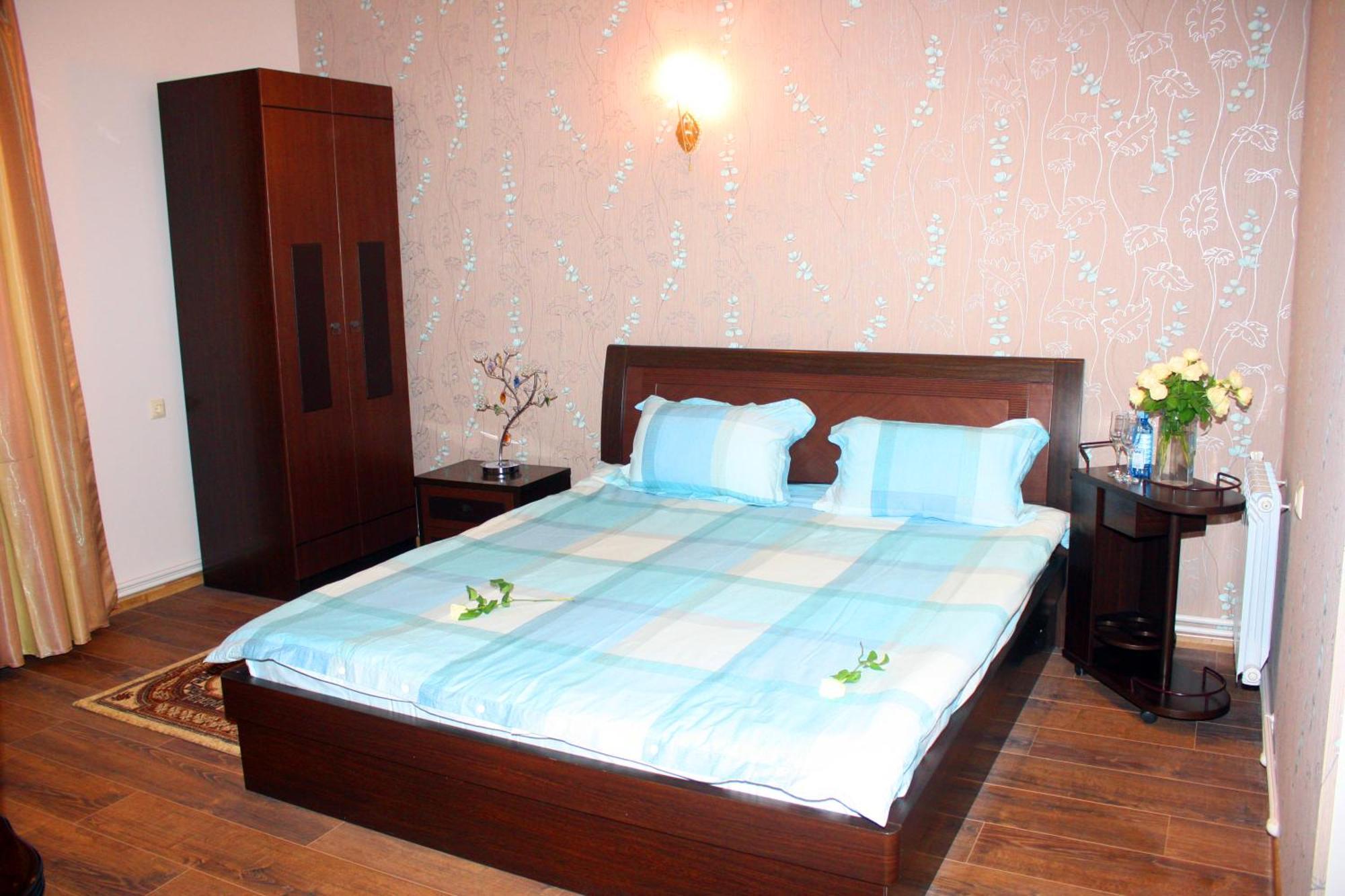 Christy Hotel Goris Quarto foto
