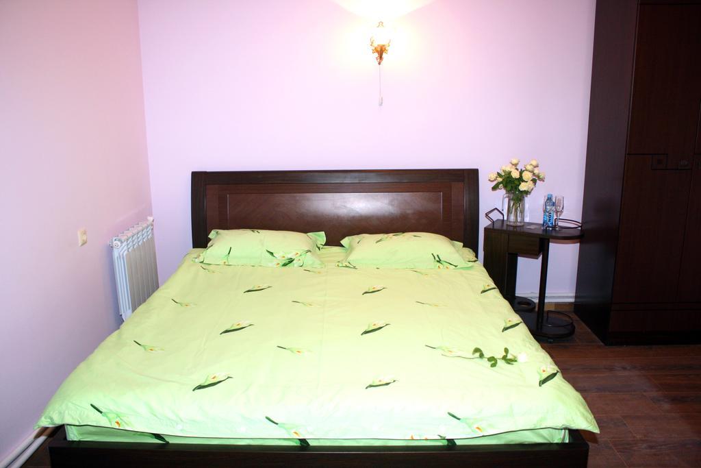 Christy Hotel Goris Quarto foto